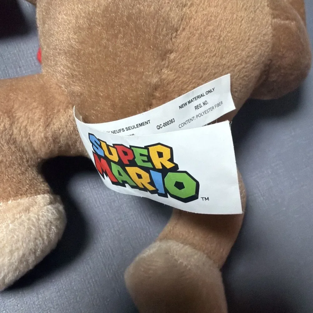 Donkey Kong 8” Plush Super Mario Good Stuff 2022 with Tag Nintendo Toy-M
